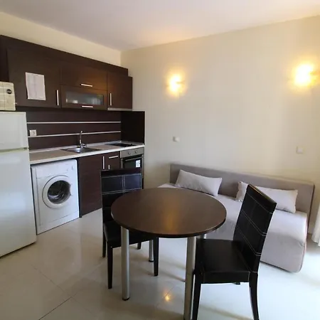 Menada Hills 索佐波尔